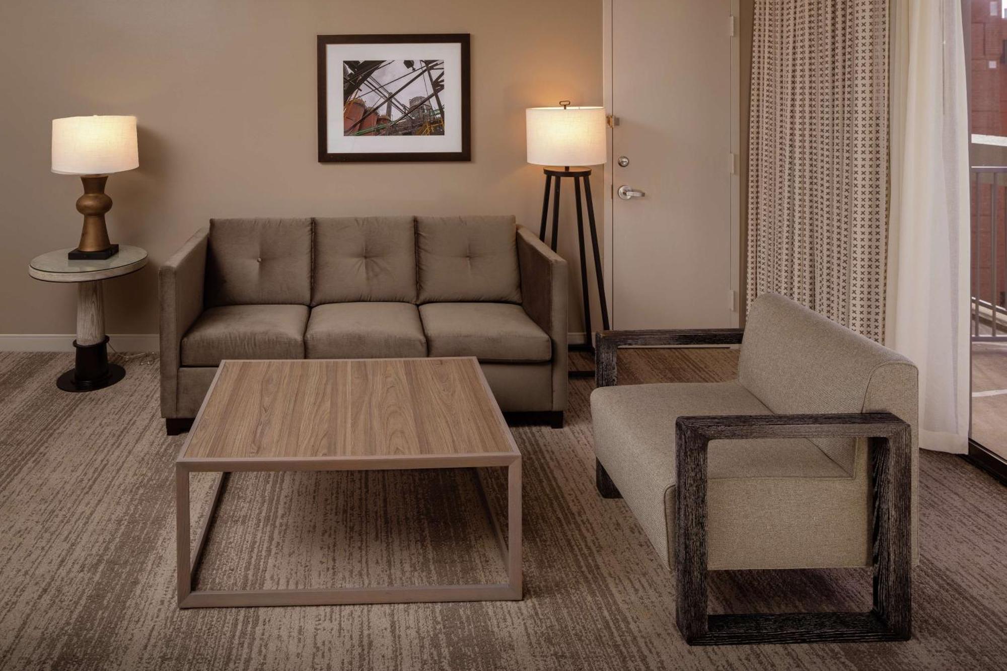 Hilton Birmingham Downtown At Uab Hotel Екстериор снимка