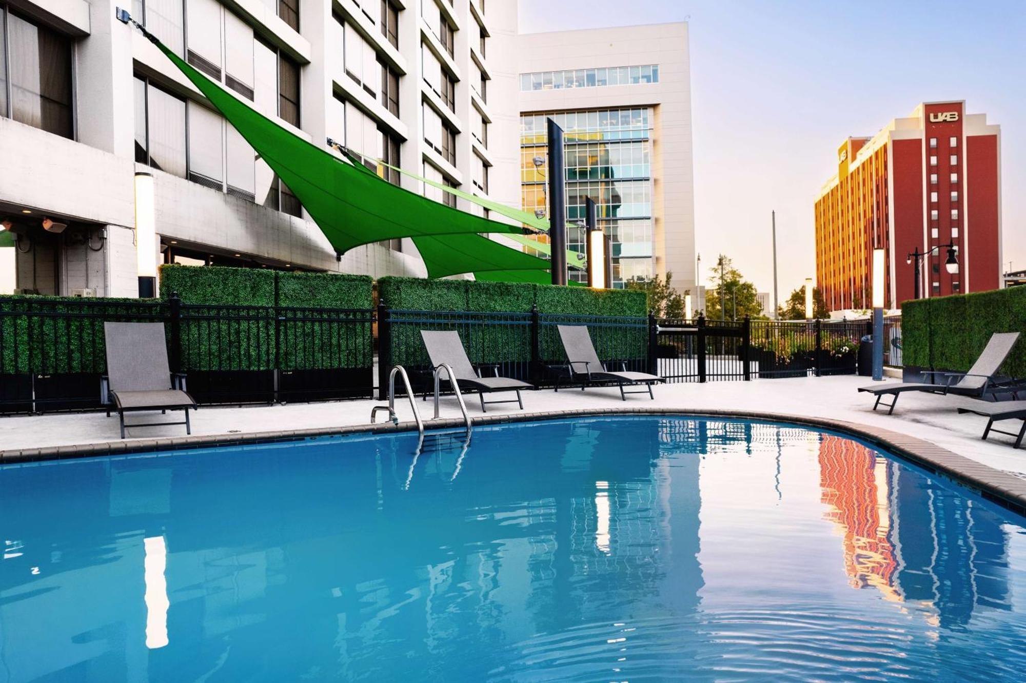 Hilton Birmingham Downtown At Uab Hotel Екстериор снимка
